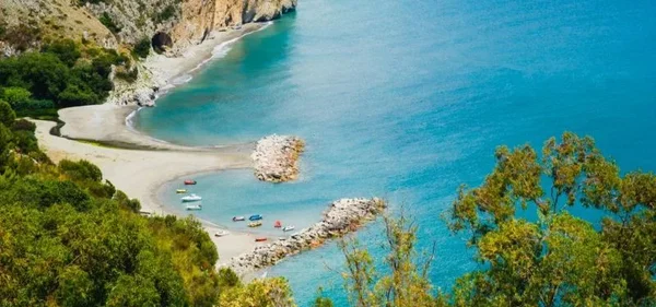 Bau Bau Beach - Palinuro