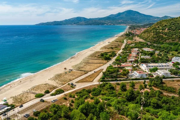 Spiaggia di Ascea Marina - Una delle spiagge più belle del Cilento, Ascea